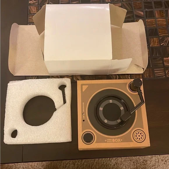 Vintage Oreo Music Box - Picture 1 of 3